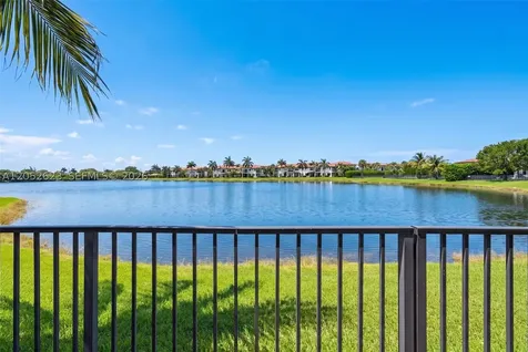 11326 SW 12th Street Pembroke Pines FL 33025