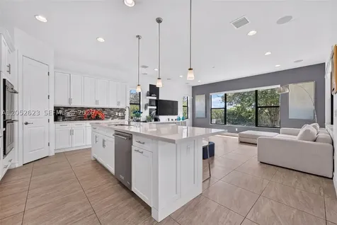 11326 SW 12th Street Pembroke Pines FL 33025