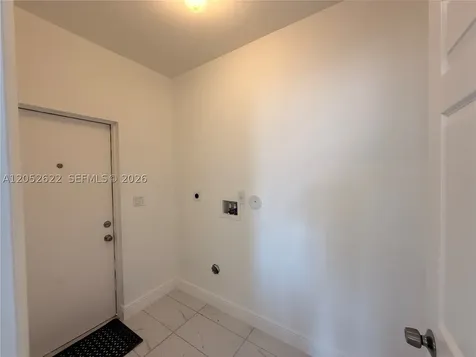3025 NW 23rd Avenue Miami FL 33142