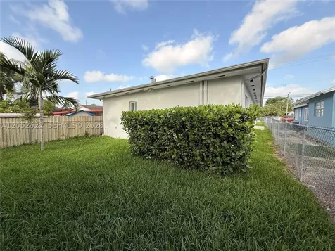 3025 NW 23rd Avenue Miami FL 33142