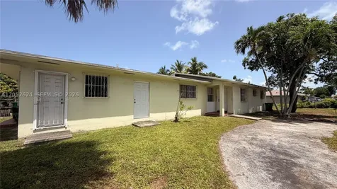 10841 NW 8th Avenue Miami FL 33168
