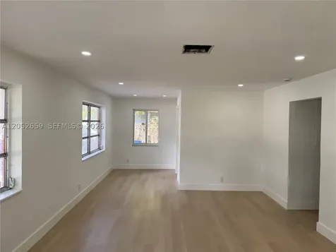 890 SW 28th Street Fort Lauderdale FL 33315