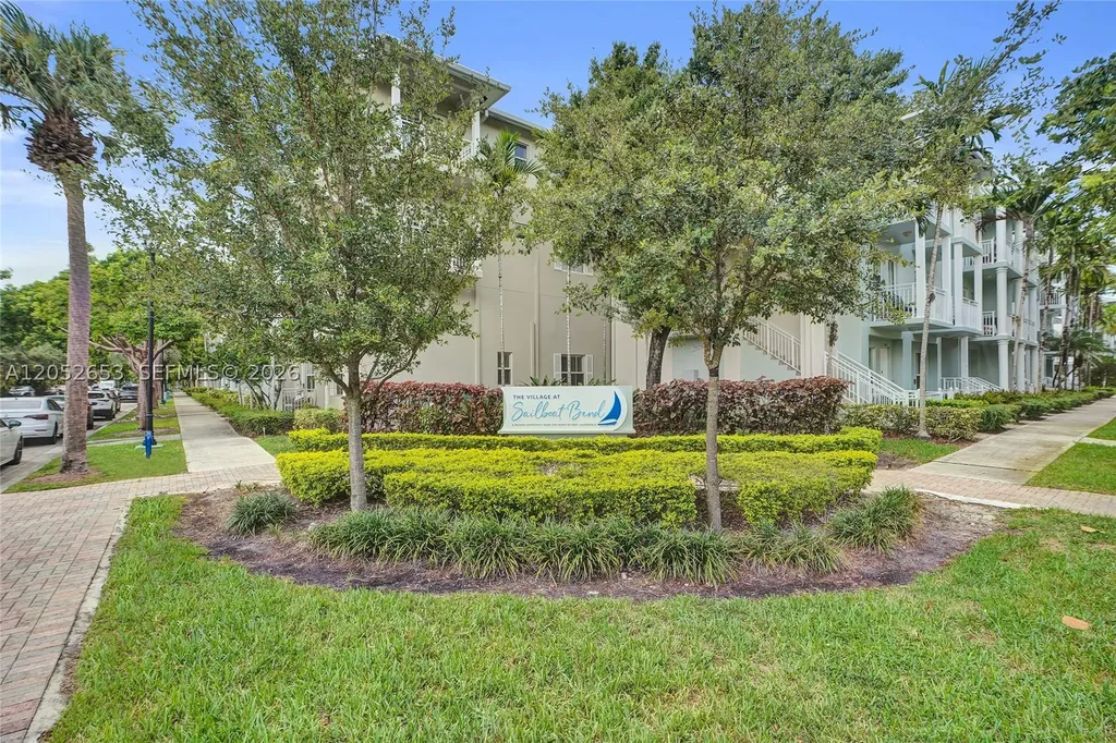 417 SW 13th Terrace Fort Lauderdale FL 33312