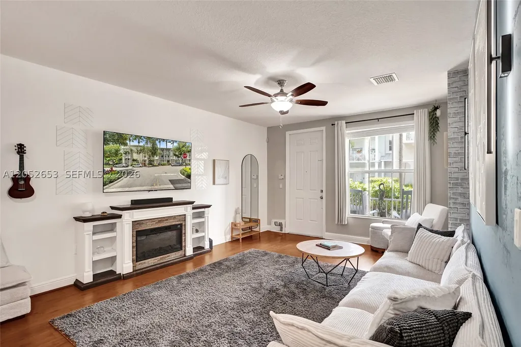 417 SW 13th Terrace Fort Lauderdale FL 33312