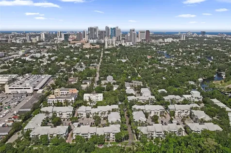 417 SW 13th Terrace Fort Lauderdale FL 33312