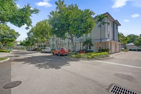 417 SW 13th Terrace Fort Lauderdale FL 33312