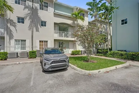 417 SW 13th Terrace Fort Lauderdale FL 33312