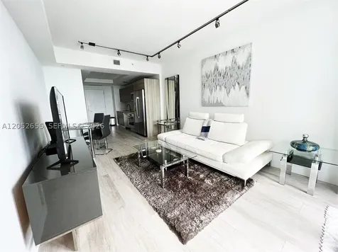 121 NE 34th Street Miami FL 33137