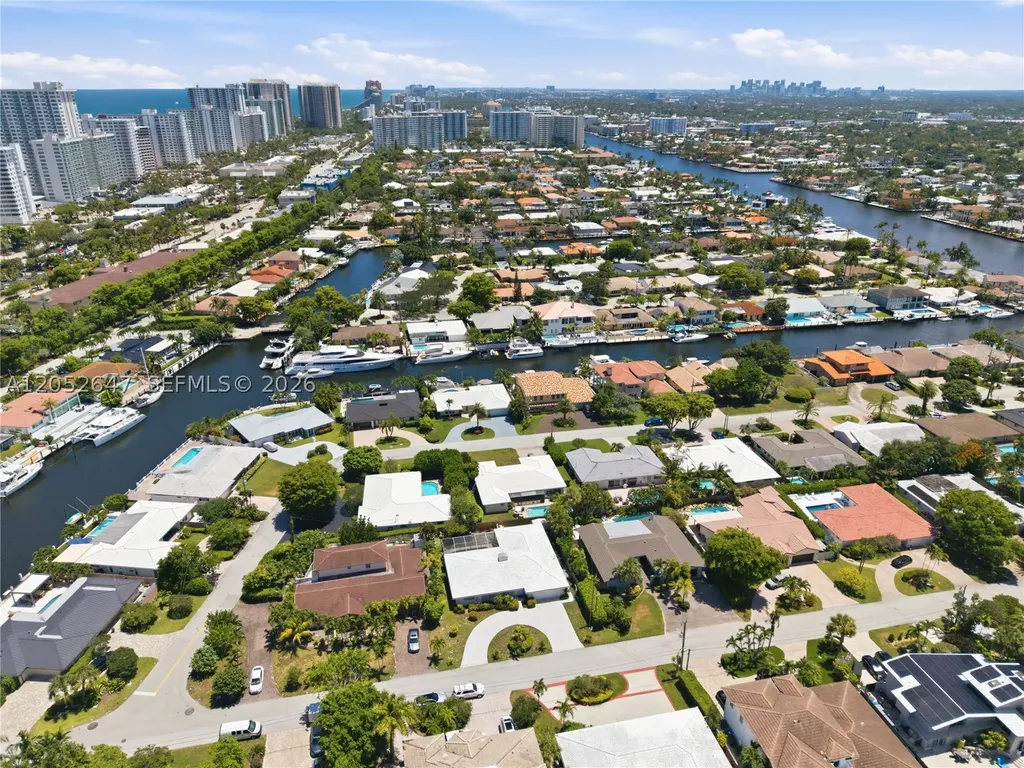 8 Castle Harbor Island Fort Lauderdale FL 33308