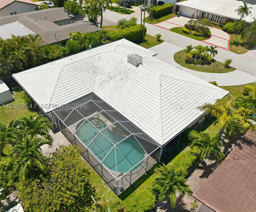 8 Castle Harbor Island Fort Lauderdale FL 33308