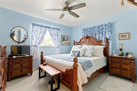 8 Castle Harbor Island Fort Lauderdale FL 33308