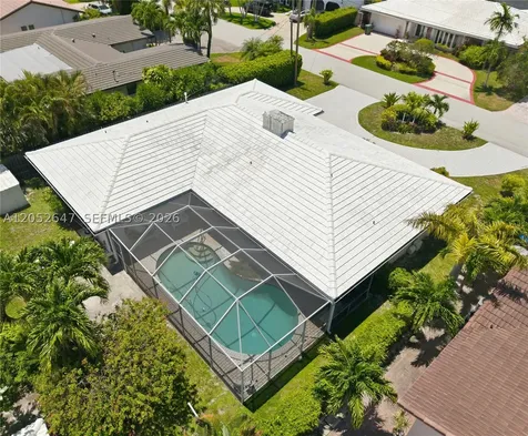 8 Castle Harbor Island Fort Lauderdale FL 33308