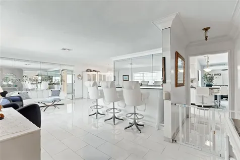 8 Castle Harbor Island Fort Lauderdale FL 33308