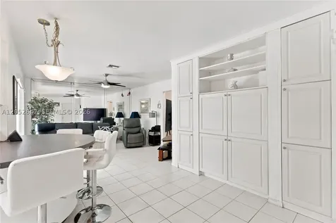 8 Castle Harbor Island Fort Lauderdale FL 33308