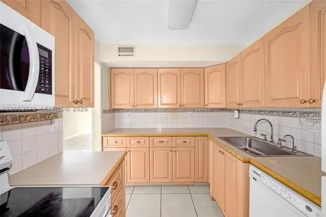 6861 SW 147th Avenue Miami FL 33193