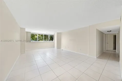 6861 SW 147th Avenue Miami FL 33193