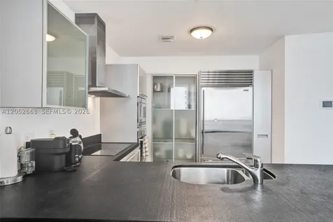 18201 Collins Avenue Sunny Isles Beach FL 33160