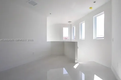 15631 SW 11th Terrace Miami FL 33194