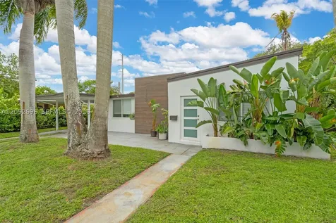1580 NE 139th Street North Miami FL 33161