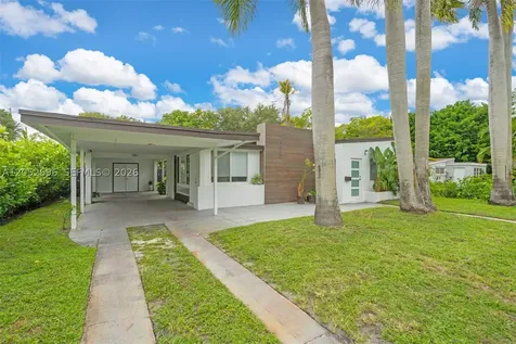 1580 NE 139th Street North Miami FL 33161
