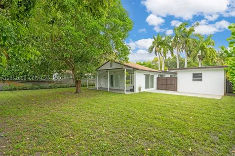 1580 NE 139th Street North Miami FL 33161