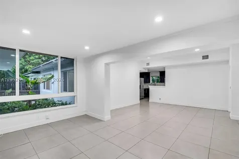 1580 NE 139th Street North Miami FL 33161