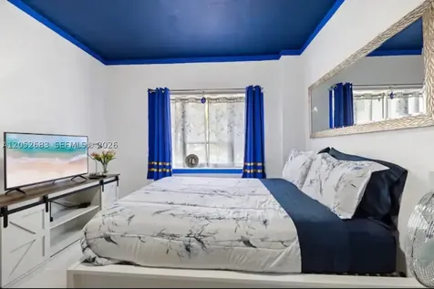 255 W 24th Street Miami Beach FL 33140