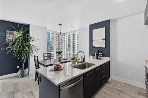 55 SE 6th Street Miami FL 33131