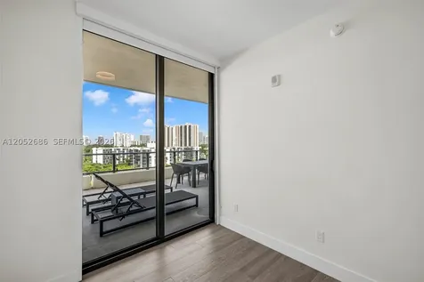 2960 NE 207th Street Aventura FL 33180