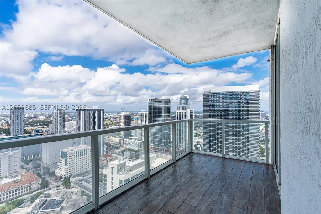 244 Biscayne Boulevard Miami FL 33132