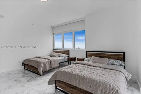 244 Biscayne Boulevard Miami FL 33132