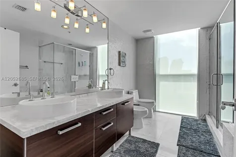 244 Biscayne Boulevard Miami FL 33132