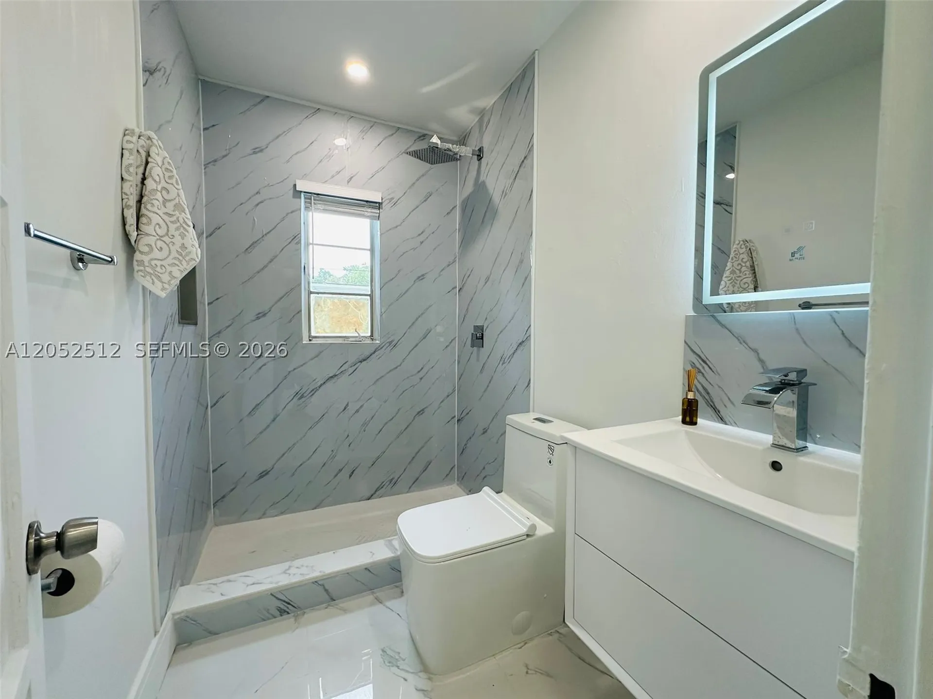 407 SE 14th Court Fort Lauderdale FL 33316