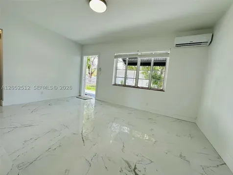 407 SE 14th Court Fort Lauderdale FL 33316