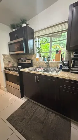 1176 NW 58th Terrace Miami FL 33127