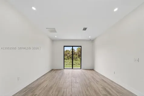 2622 22 Avenue SE Naples FL 34117