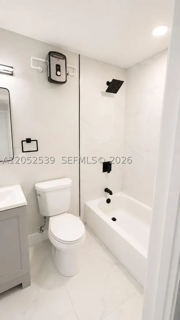 2332 Roosevelt Street Hollywood FL 33020