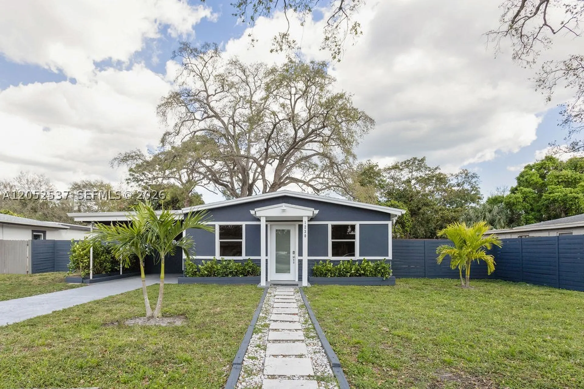 1230 NW 7th Avenue Fort Lauderdale FL 33311