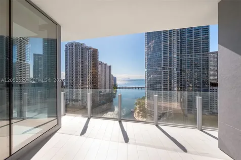 300 Biscayne Boulevard Way Miami FL 33131