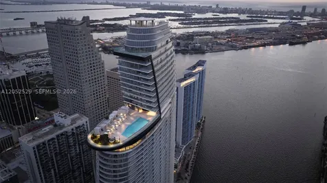 300 Biscayne Boulevard Way Miami FL 33131