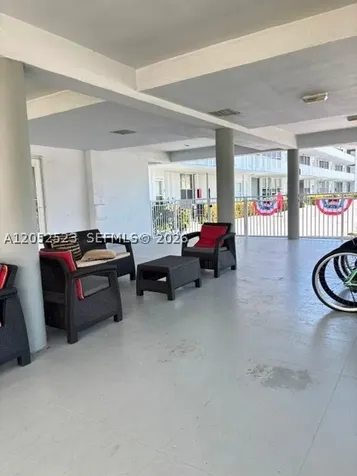 3177 S Ocean Drive Hallandale Beach FL 33009