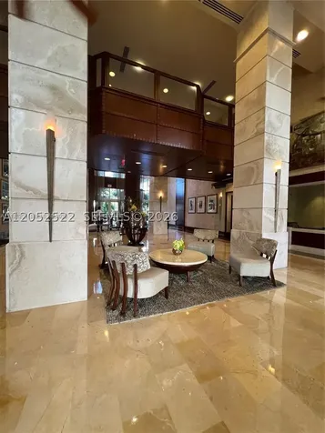 19501 W Country Club Drive Aventura FL 33180