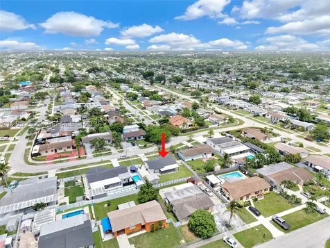 18670 SW 123rd Court Miami FL 33177