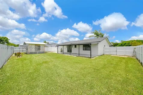 18670 SW 123rd Court Miami FL 33177