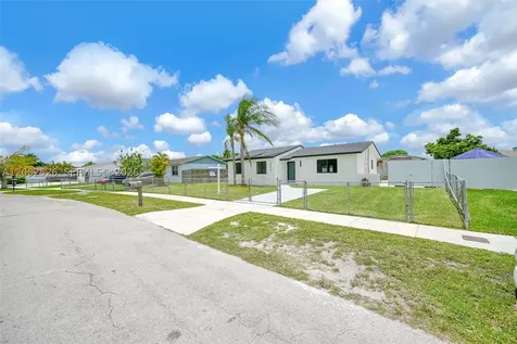 18670 SW 123rd Court Miami FL 33177