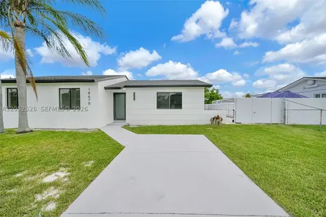 18670 SW 123rd Court Miami FL 33177