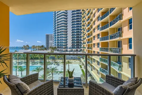 2501 S Ocean Drive Hollywood FL 33019