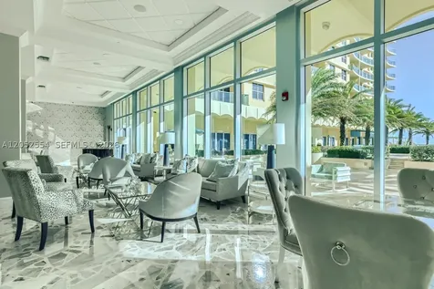 2501 S Ocean Drive Hollywood FL 33019