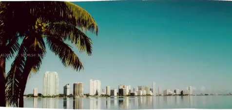 951 Brickell Avenue Miami FL 33131
