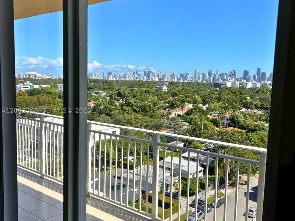 2425 SW 27th Avenue Miami FL 33145